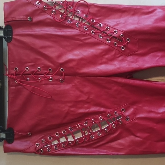 Lace up red pants. Unknown source. Size large.Good used condition, no flaws - Picture 2 of 14